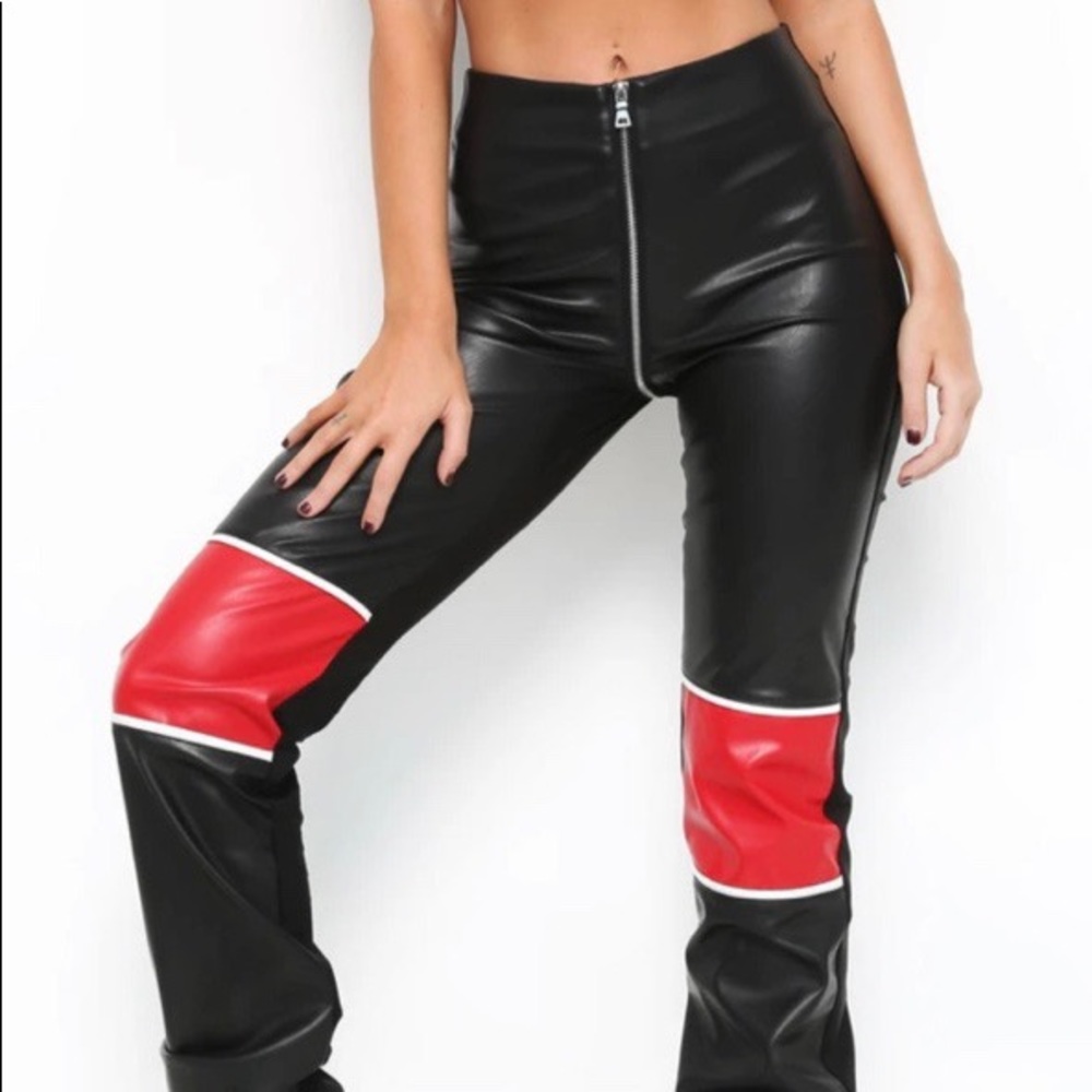 I AM GIA HENDRIX PANTS 🖤